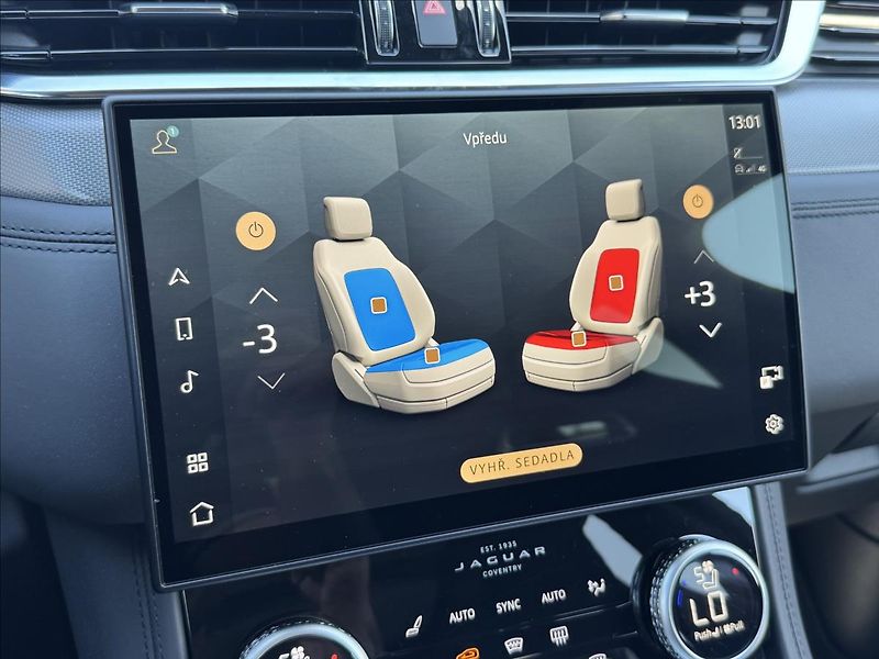 Jaguar F-Pace 5,0 SVR P575 AT AWD MY25.5 ČR - fotka 23 z 39