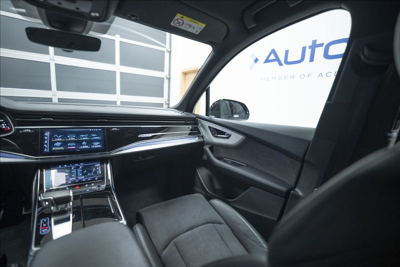 Audi Q7 3,0 TDI QUATTRO S-LINE 1. MAJ - fotka 15 z 51