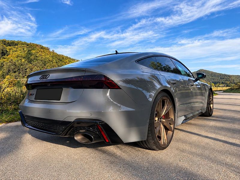 Audi RS 7 (2022) Matrix+laser, HUD, ACC, vyfuk - fotka 4 z 11