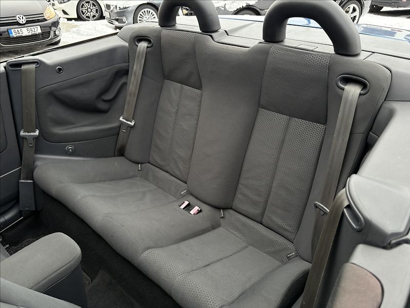 Renault Mégane 2,0 i 99 KW KABRIOLET - fotka 19 z 21