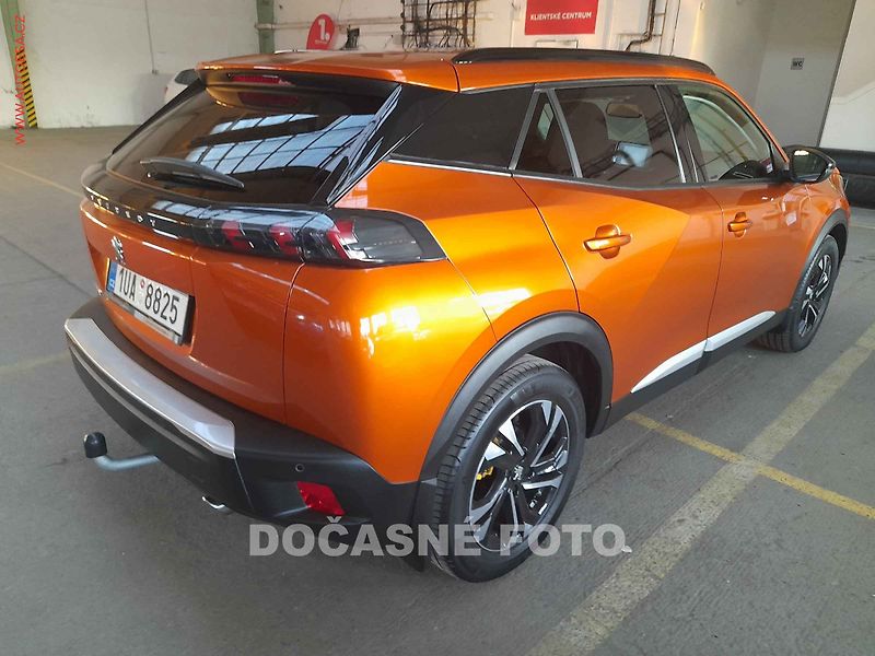 Peugeot 2008 (2021) 1.5 HDI - fotka 2 z 3