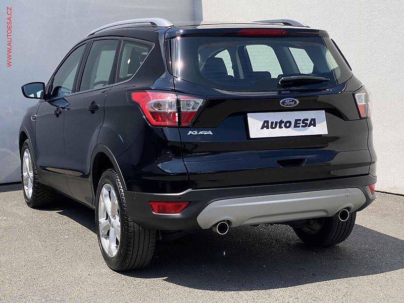 Ford Kuga (2019) 1.5 EB, Titanium, AT, navi - fotka 6 z 19