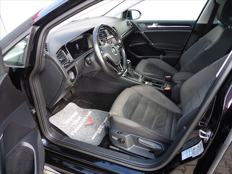 Volkswagen Golf Variant 1.4 TSi R-line,  Navi, - fotka 7 z 13
