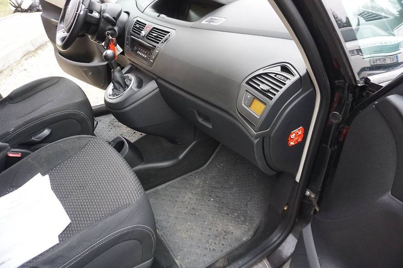 Citroën C4 Picasso (2009) 1,6  HDI - fotka 29 z 39