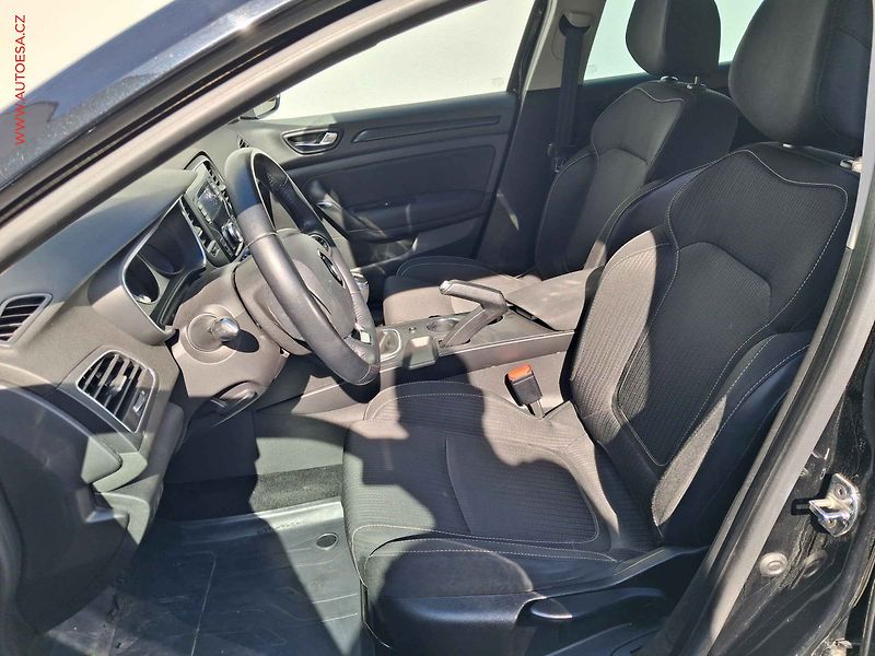 Renault Mégane (2016) 1.5 dCi, ČR, Klima - fotka 9 z 14