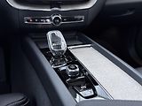 Volvo XC60 T8 AWD ULTRA DARK / B&W VZDUCH - náhled 21