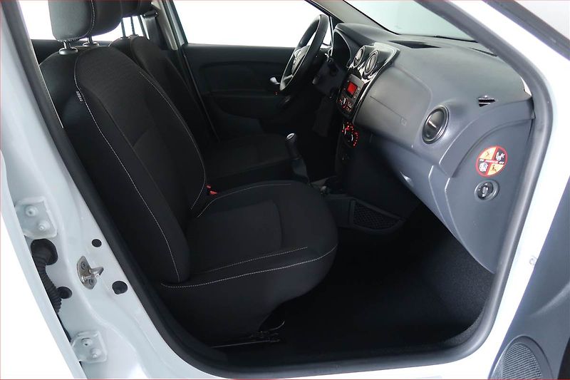 Dacia Sandero (2018) 1.0 SCe, Serv.kniha - fotka 9 z 14