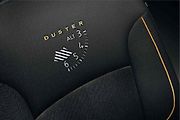 Dacia Duster v edici Blackstorm.