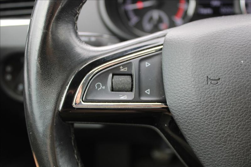 Škoda Octavia 1,5 TSi  AMBITION, DPH, ČR - fotka 16 z 29