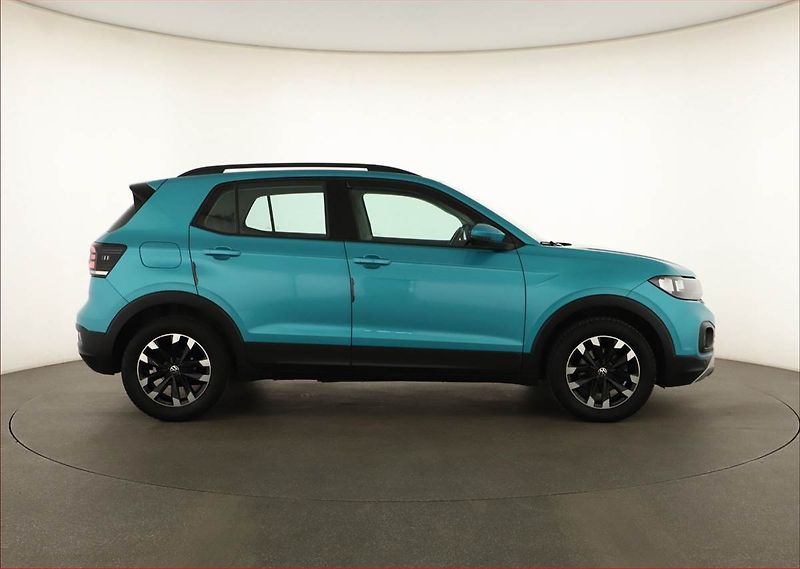 Volkswagen T-Cross (2023) Life 1.0 TSI, Automat - fotka 6 z 18