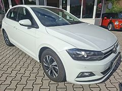 Volkswagen Polo (2017) 1.0TSI 70kW MAN -NOVÉ V ČR - fotografie inzerátu