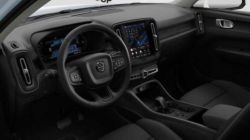 Volvo XC40 (2026) B3 Essential - fotka 9 z 11