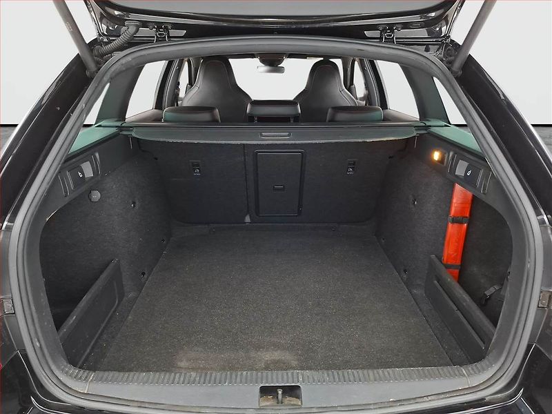 Škoda Octavia (2017) RS 2.0 TDI 4x4 DSG, 4X4 - fotka 14 z 23