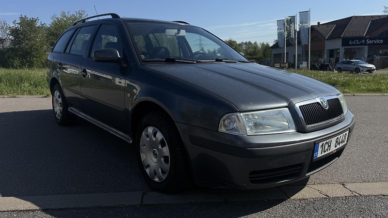 Škoda Octavia (2008) 1.9TDI  - fotka 4 z 22