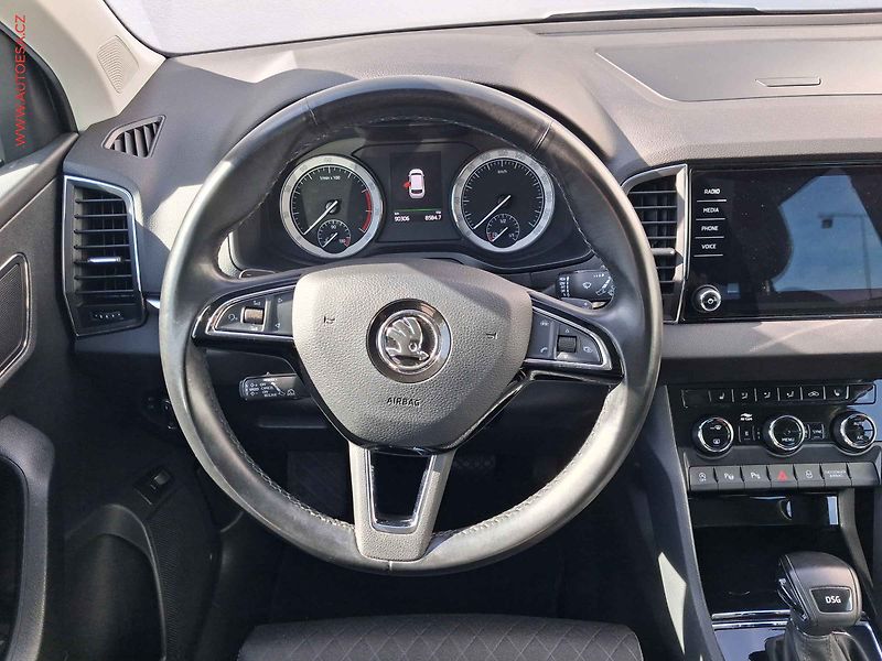 Škoda Karoq (2018) 1.5 TSi, 2.maj,ČR, Style - fotka 11 z 21
