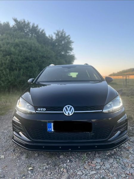 Volkswagen Golf (2018) GTD - fotka 2 z 26