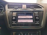 Volkswagen Tiguan (2022) Life 2.0 TSI 4Motion (140kW/19 - náhled 17