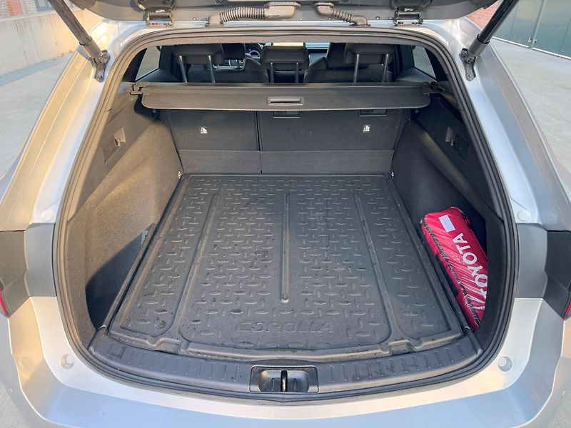 Toyota Corolla (2024) Touring Sport MC23 1,8  - fotka 10 z 22