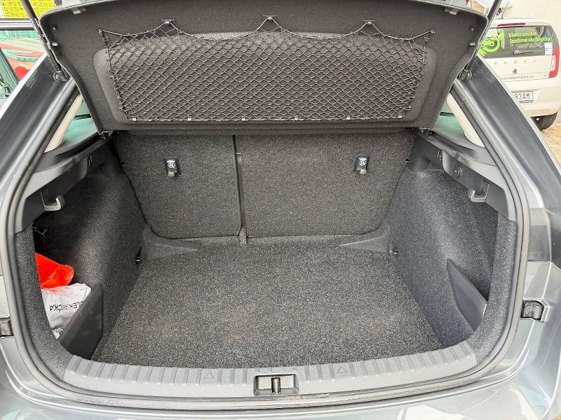 Škoda Scala (2025) TOP SELEC TSI 85/1.0 M6F - fotka 25 z 30