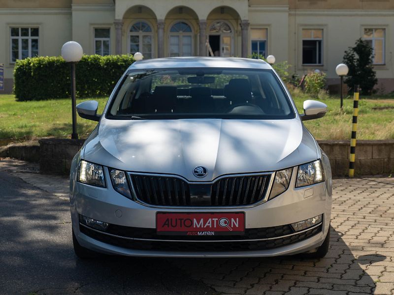 Škoda Octavia 1.0 TSI DSG CarPlay Tažné Senz - fotka 2 z 30