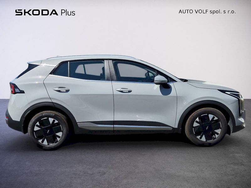Kia Sportage (2025) Exclusive  1.6 T-GDI 110 kW 6° - fotka 10 z 36