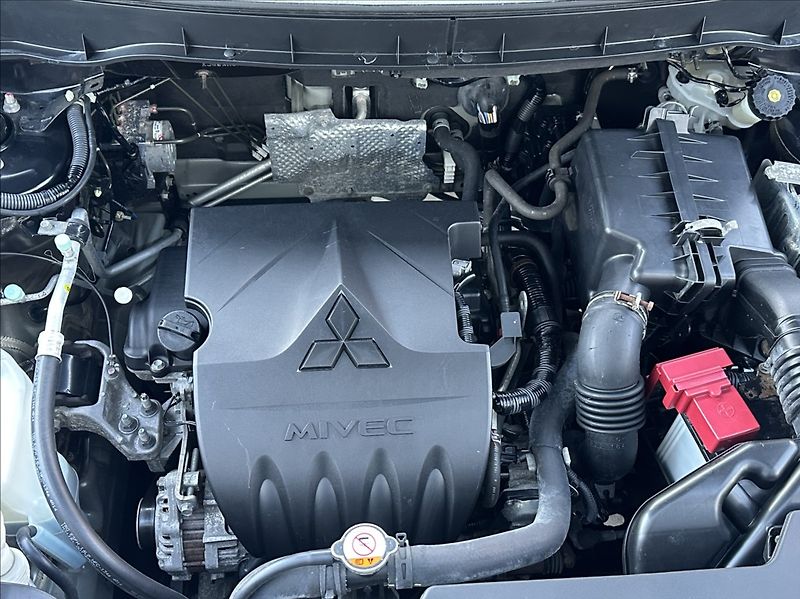 Mitsubishi ASX 1,6 117PS  Invite - fotka 40 z 48