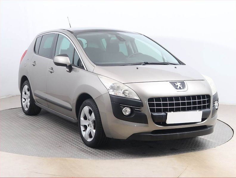 Peugeot 3008 (2011) 1.6 VTi, Navi, Tempomat - fotka 1 z 14