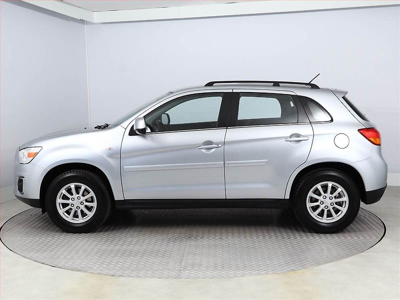 Mitsubishi ASX (2016) 1.6 MIVEC, Tempomat - fotka 3 z 14