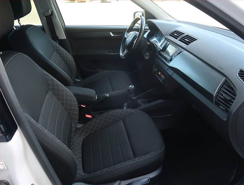 Škoda Fabia (2016) Style 1.4 TDI, Tempomat - fotka 9 z 21