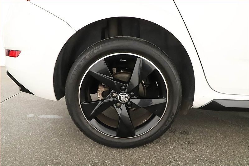 Škoda Scala (2022) Monte Carlo 1.0 TSI - fotka 11 z 15