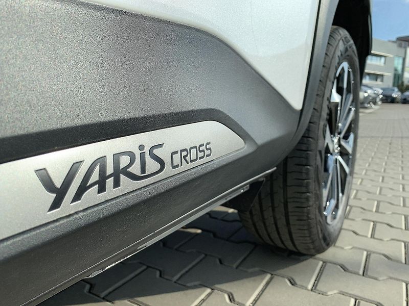 Toyota Yaris Cross YARIS CROSS STYLE 1,5 HEV 96kW - fotka 27 z 29