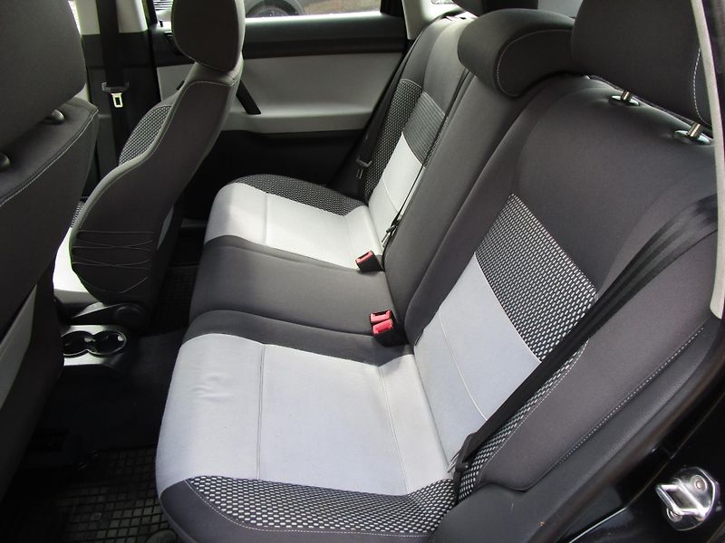 Volkswagen Polo (2006) 1,4-55KW-NOVÁSTK+OLEJ+KOTOUČE - fotka 10 z 20
