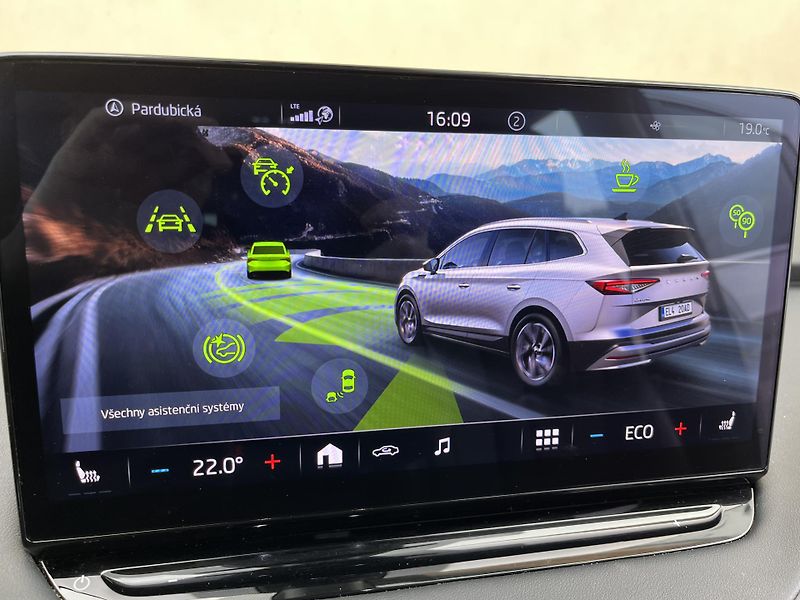 Škoda Enyaq (2021) 80*TEPELKO*TAŽNÉ*MATRIX*HEADUP - fotka 25 z 40