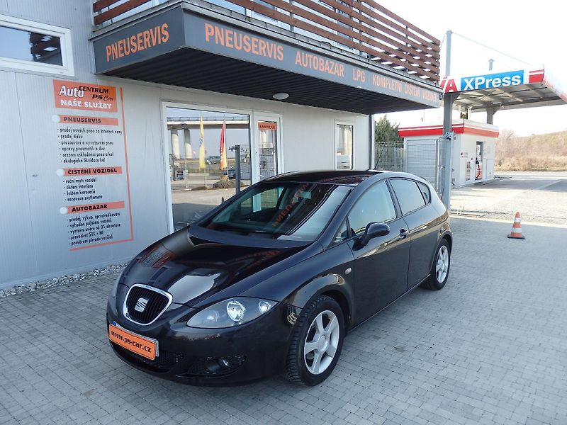 Seat Leon 1.6i 75 kW DIGI. KLIMA, LPG - fotka 1 z 14