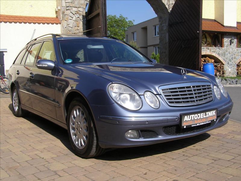 Mercedes-Benz Třídy E 2,2   SLEVA - fotka 7 z 26