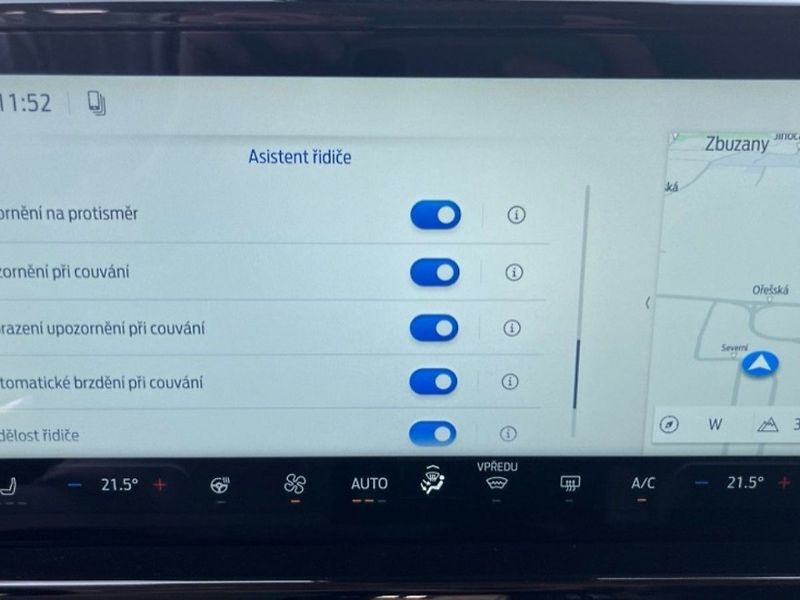 Ford Tourneo Custom 2.0D,125KW, CZ, DPH,1. MAJ - fotka 24 z 29