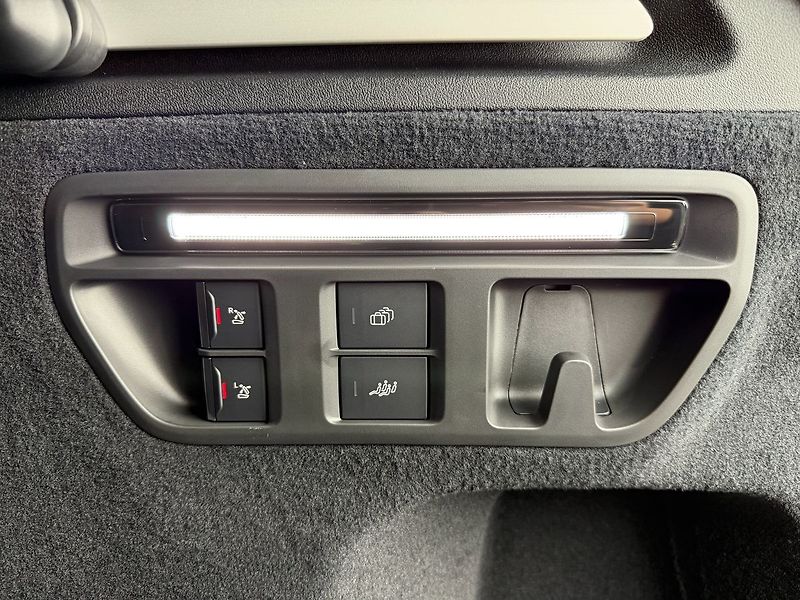 Audi Q7 (2026) TDI 220 KW QUATTRO S-LINE, WEB - fotka 34 z 39