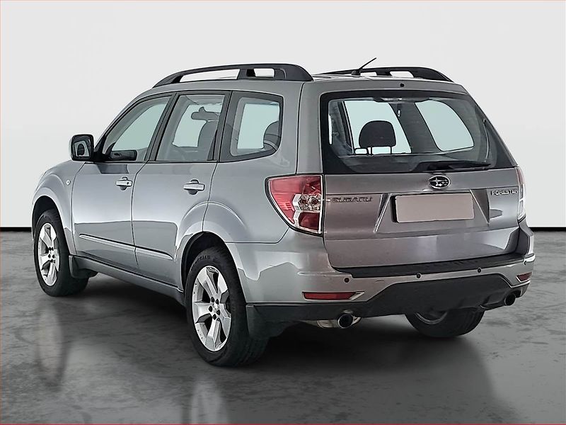 Subaru Forester (2010) 2.5, 4X4, Automat, Tempomat - fotka 4 z 15