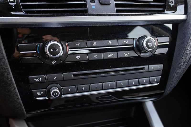 BMW X4 - fotka 20 z 28
