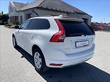 Volvo XC60 2,4 D4 Geartronic Kinetic AWD - náhled 2