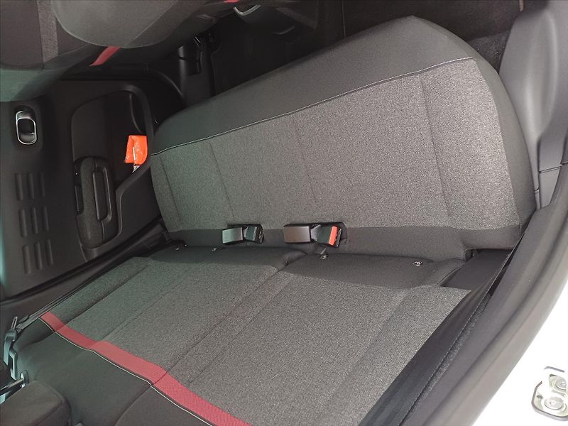 Citroën C3 Aircross 1,2   Aircross 1.2 PureTech 81 - fotka 14 z 36
