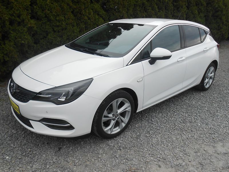 Opel Astra 1.2,KAMERA,NAVI,62TKm - fotka 35 z 38