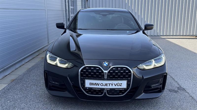 BMW Řada 4 420d xDrive Coupe - fotka 9 z 17