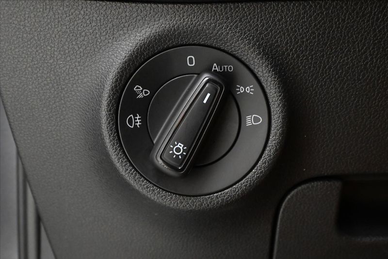 Škoda Kodiaq 1,5 TSI 110 kW SportLine Záruk - fotka 26 z 30