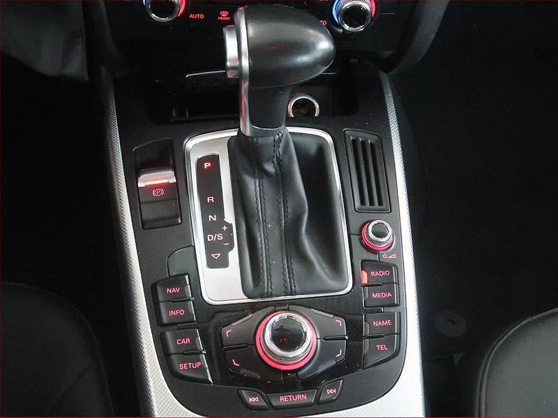 Audi A4 Allroad (2014) 2.0 TDI, 4X4, Automat, Kůže - fotka 13 z 17