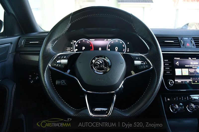 Škoda Superb 2,0TDI SPORTLINE 147KW DSG 4x4 - fotka 27 z 56