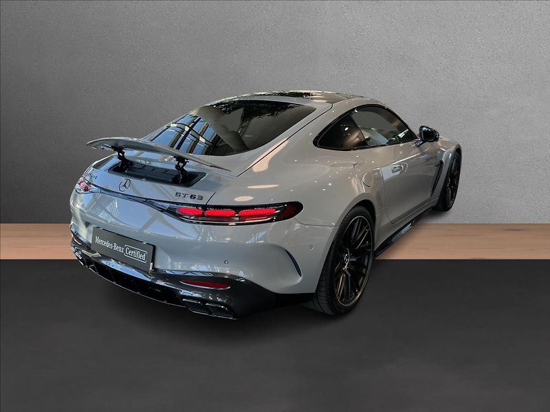 Mercedes-Benz AMG GT Mercedes 63 4MATIC+ - fotka 22 z 25