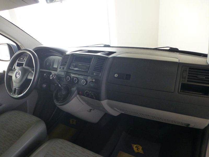 Volkswagen Transporter (2010) 2,0TDI-75KW**TAŽNÉ**ALU**9MÍST - fotka 14 z 24