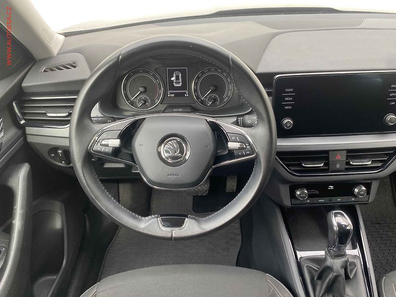 Škoda Kamiq (2022) 1.0 TSi, Ambition, DSG, LED - fotka 11 z 18