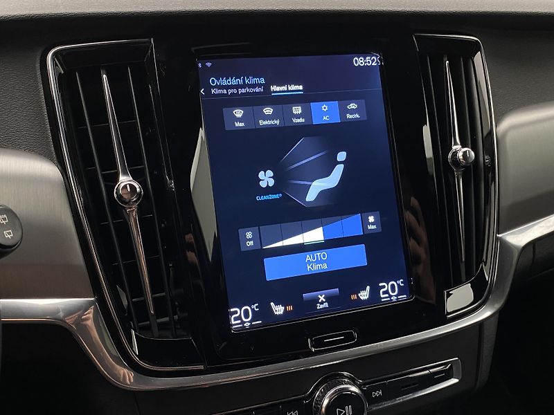 Volvo V90 CC D5 AWD MOMENTUM AUT CZ - fotka 39 z 44